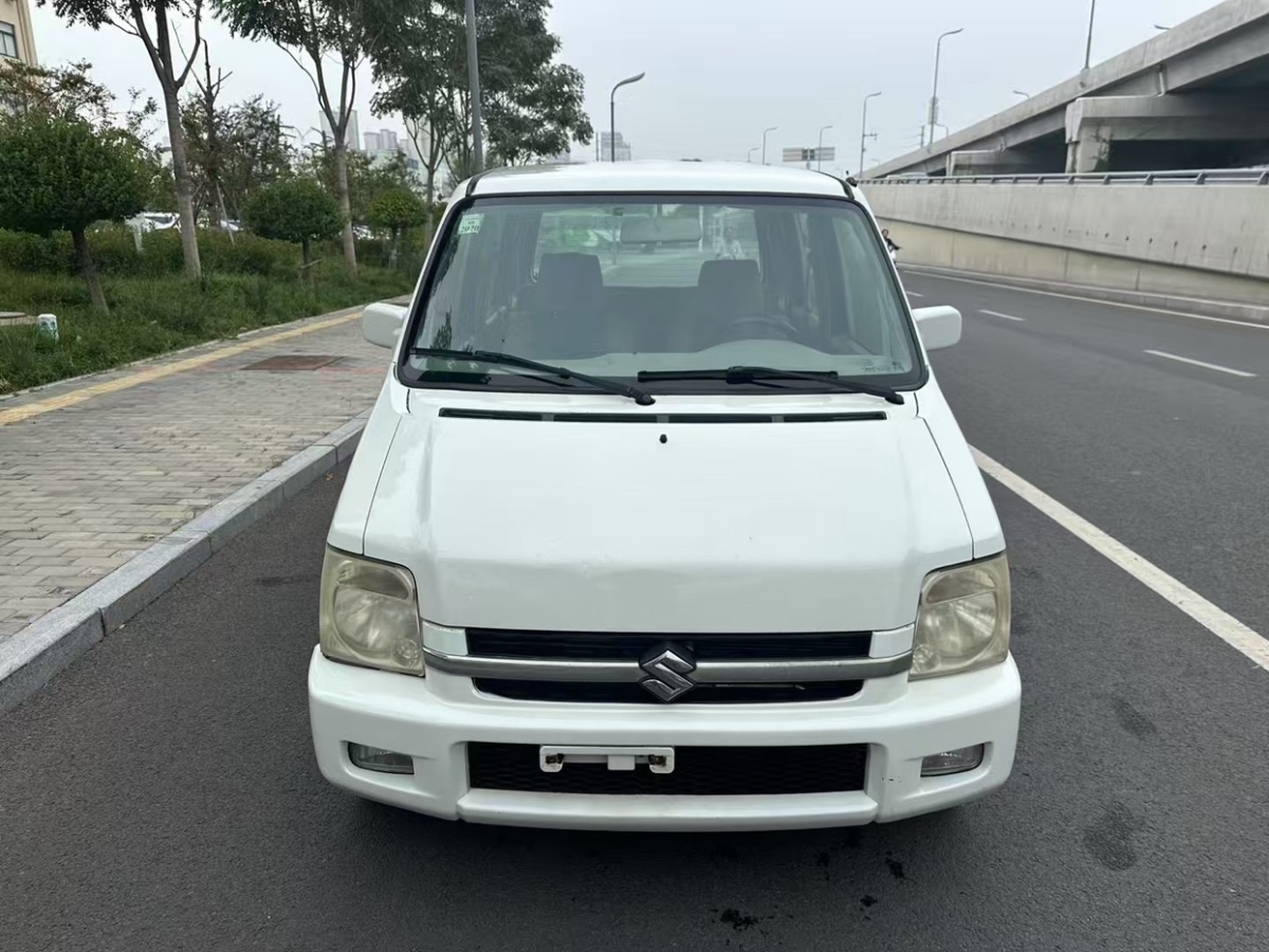 Suzuki Wagon R 2013 image de voiture 