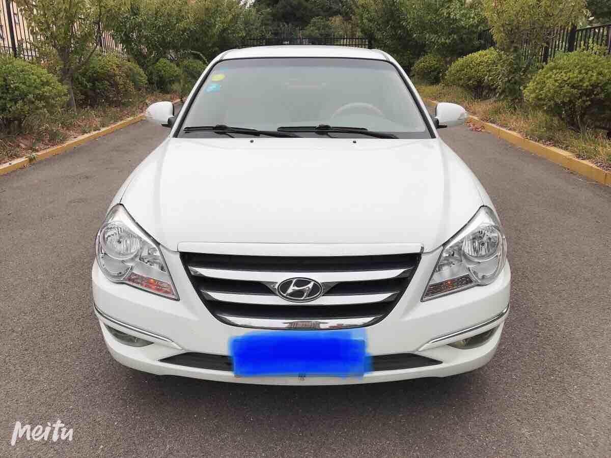 Hyundai moInca 2012 car image 