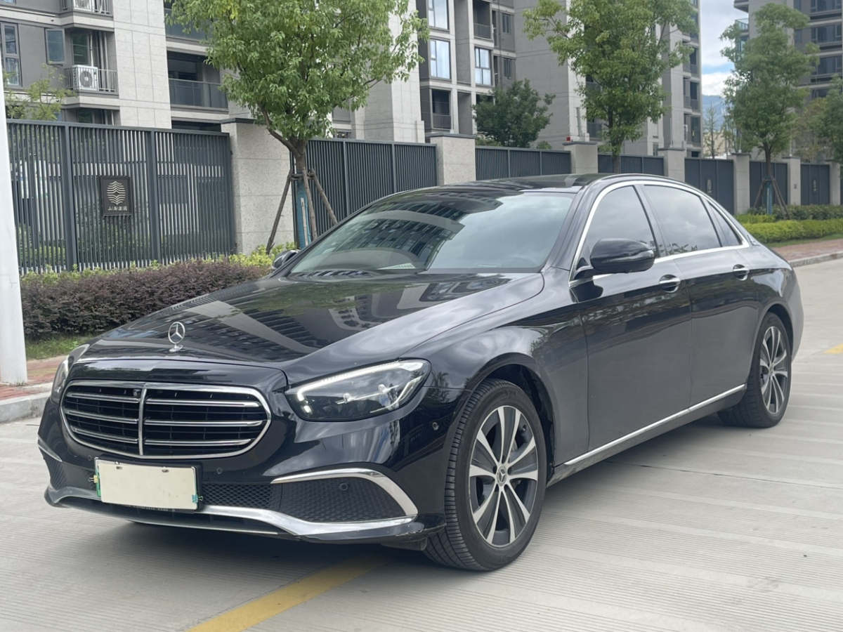 Mercedes-Benz E Class New Energy 2022 car image 
