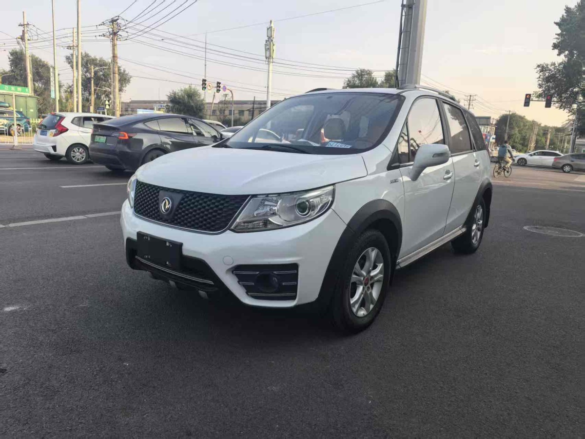 Forthing JOYEAR X3 2015 immagine di auto 