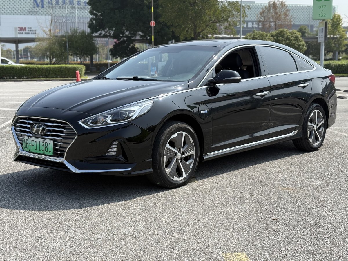 Hyundai Sonata PHEV 2021 Hyundai Sonata PHEV 2021 car image