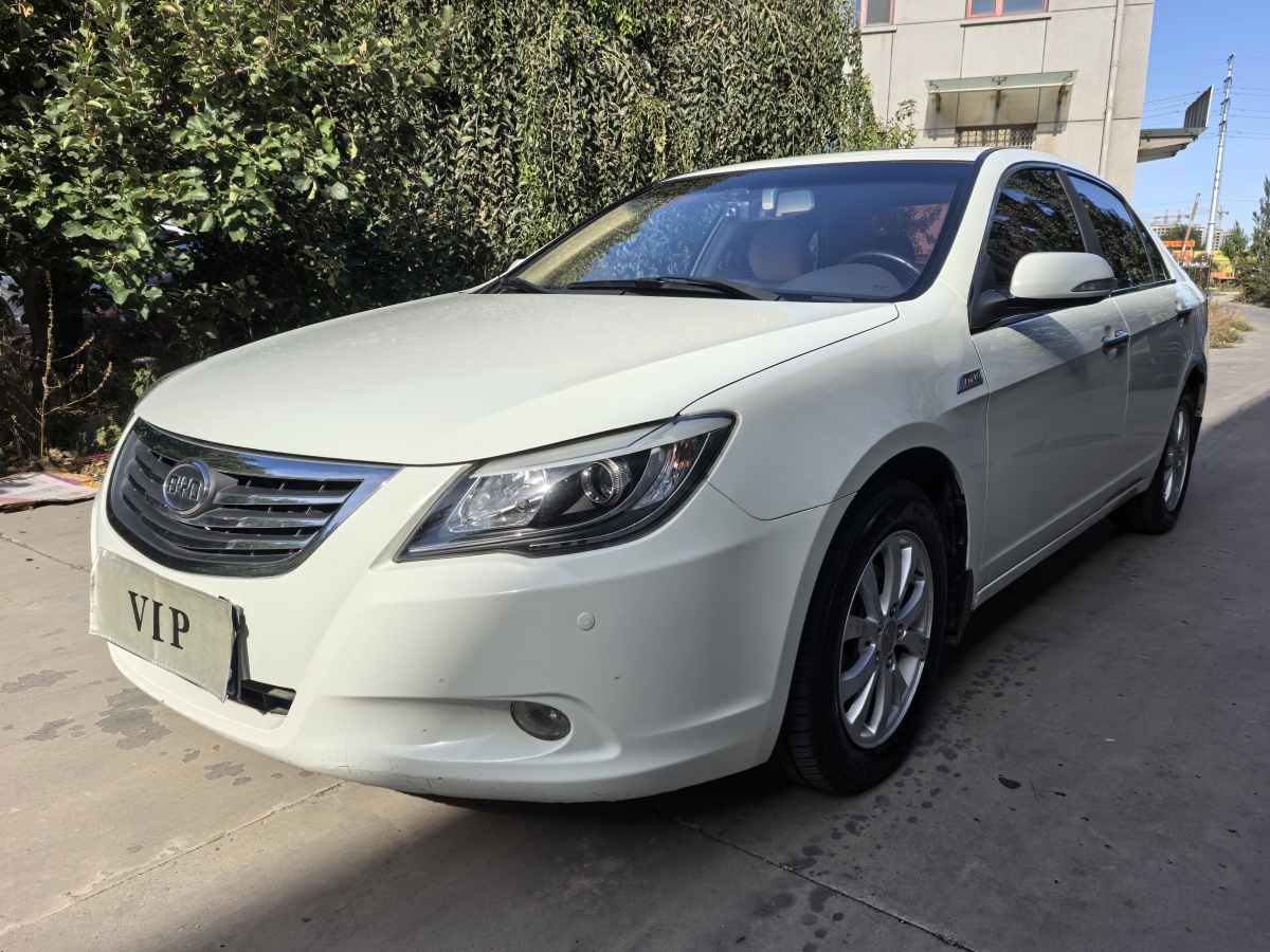 BYD G6 2014 car image 