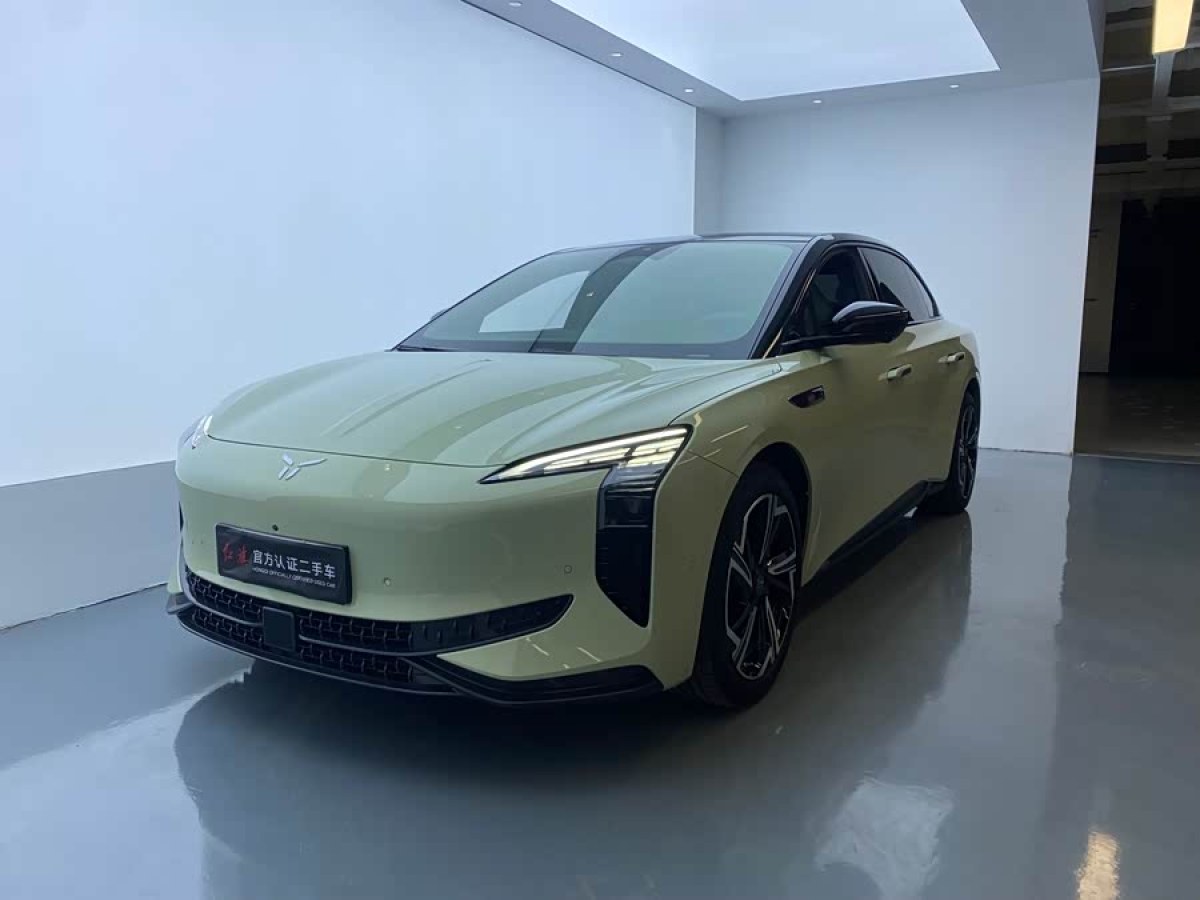 HongQi EH7 2024 car image 