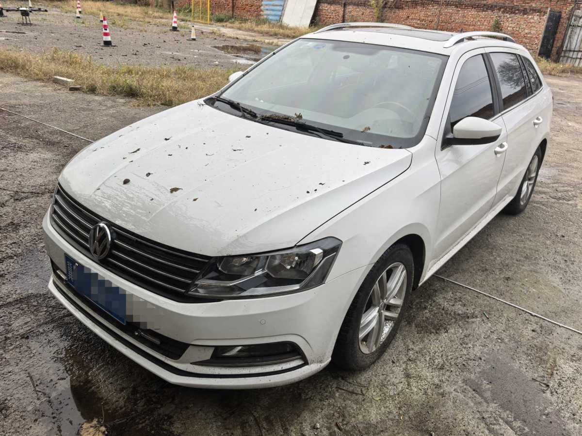 Volkswagen Gran Lavida 2018 immagine di auto 