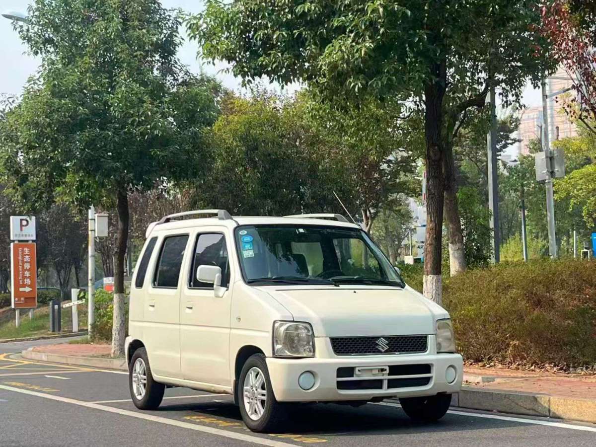Suzuki Wagon R 2015 image de voiture 