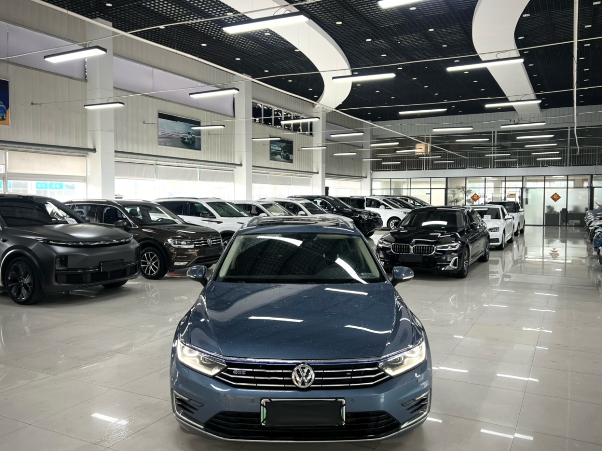 Volkswagen Variant New Energy 2019 Volkswagen Variant New Energy 2019 صورة سيارة