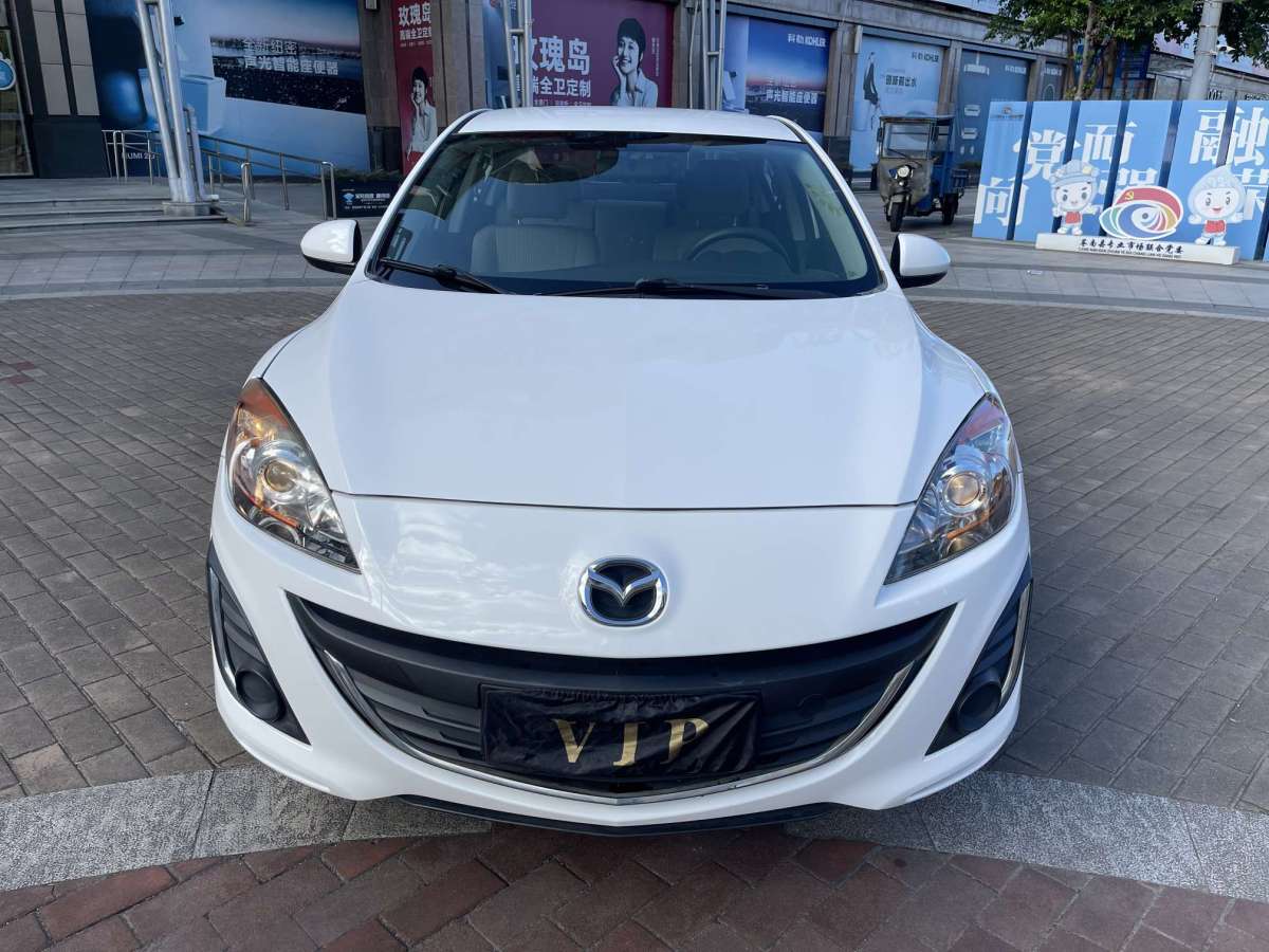 Mazda 3 Startech 2015 汽车图片 