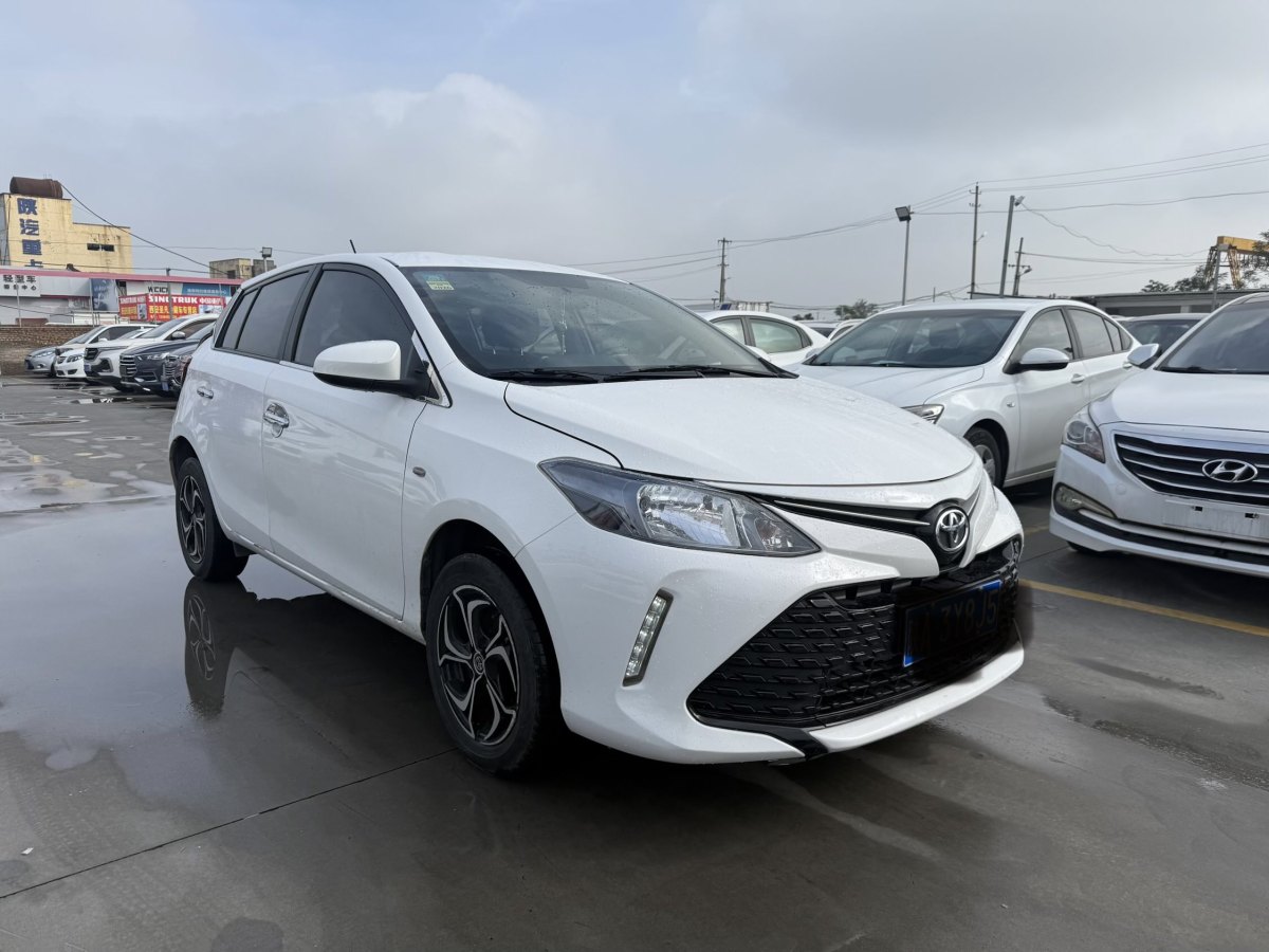 Toyota Vios FS 2018 Toyota Vios FS 2018 immagine di auto
