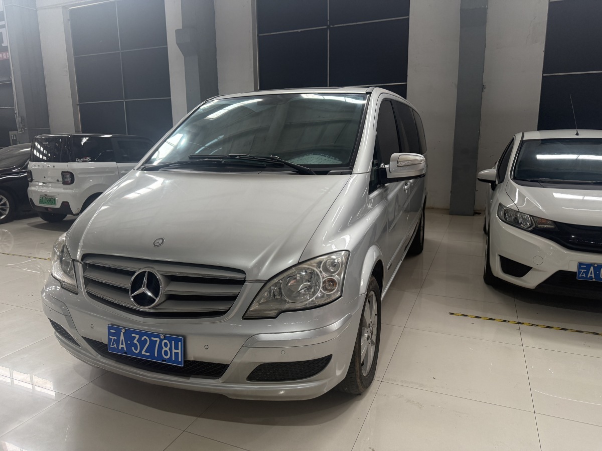 Mercedes-Benz Viano 2011 汽车图片 