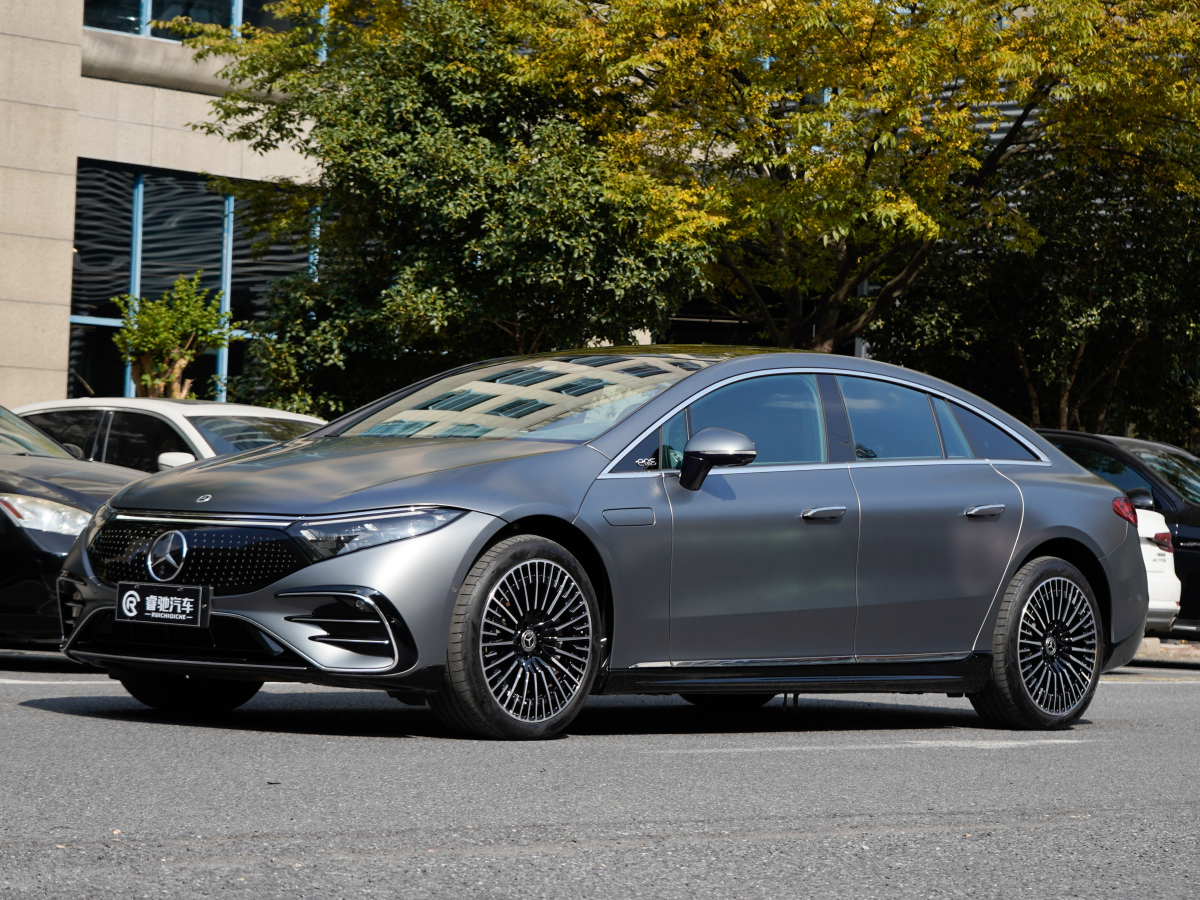 Mercedes-Benz EQS Class 2024 car image 