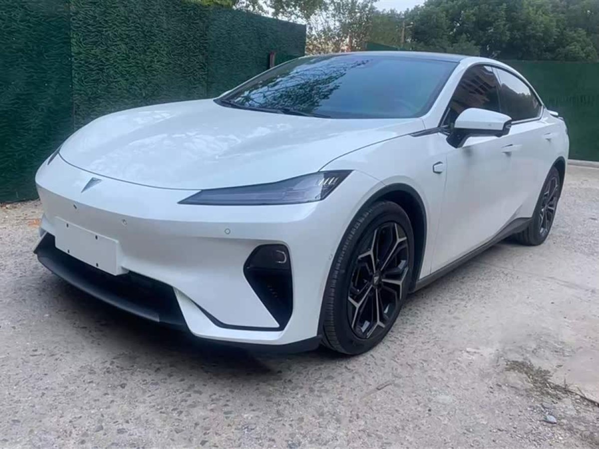 Deepal L07 2025 car image 