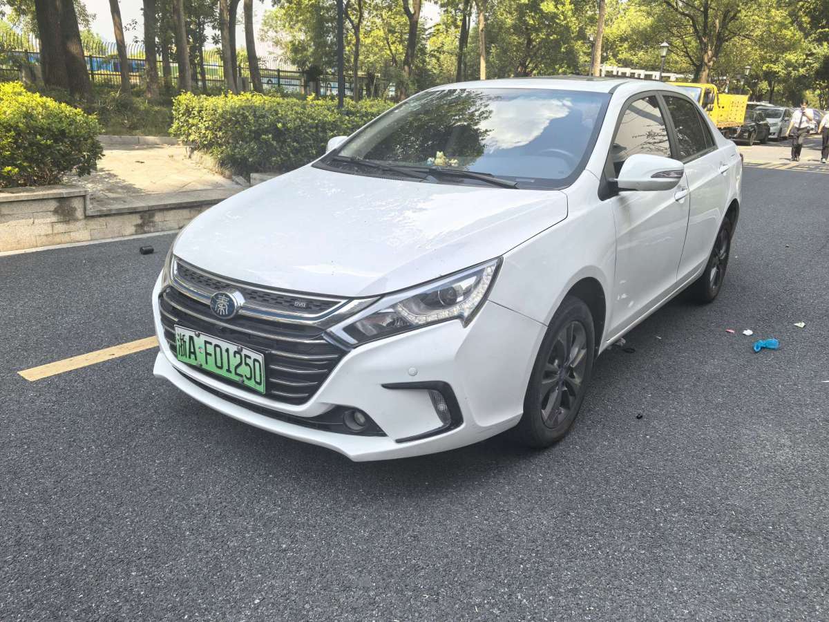 BYD Qin New Energy 2017 car image 