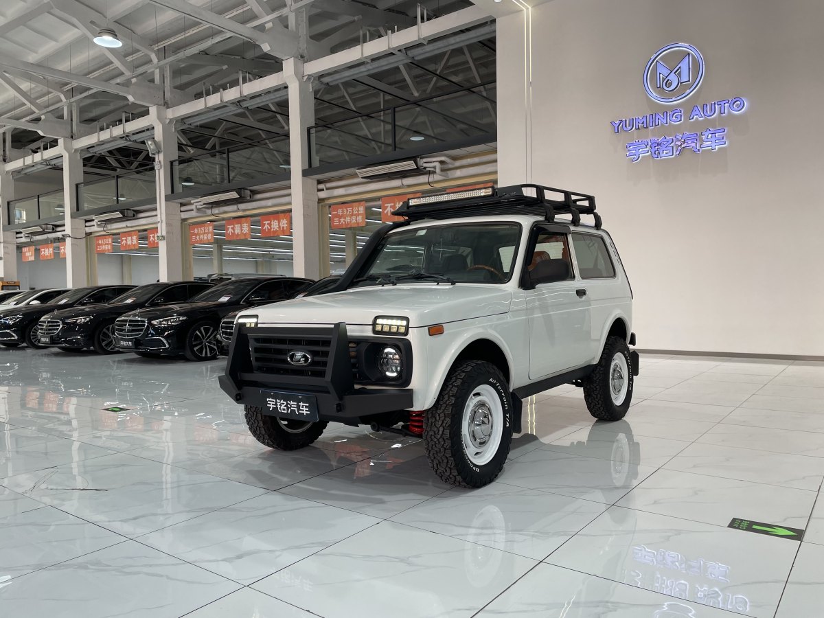 Nissan Navara 2019 汽车图片 