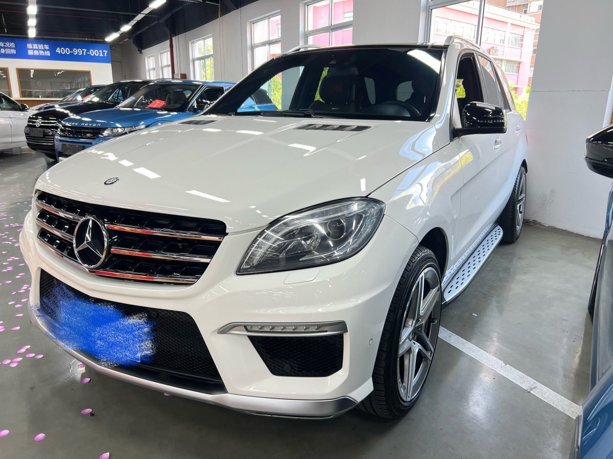 Mercedes-Benz M AMG 2014 Mercedes-Benz M AMG 2014 صورة سيارة