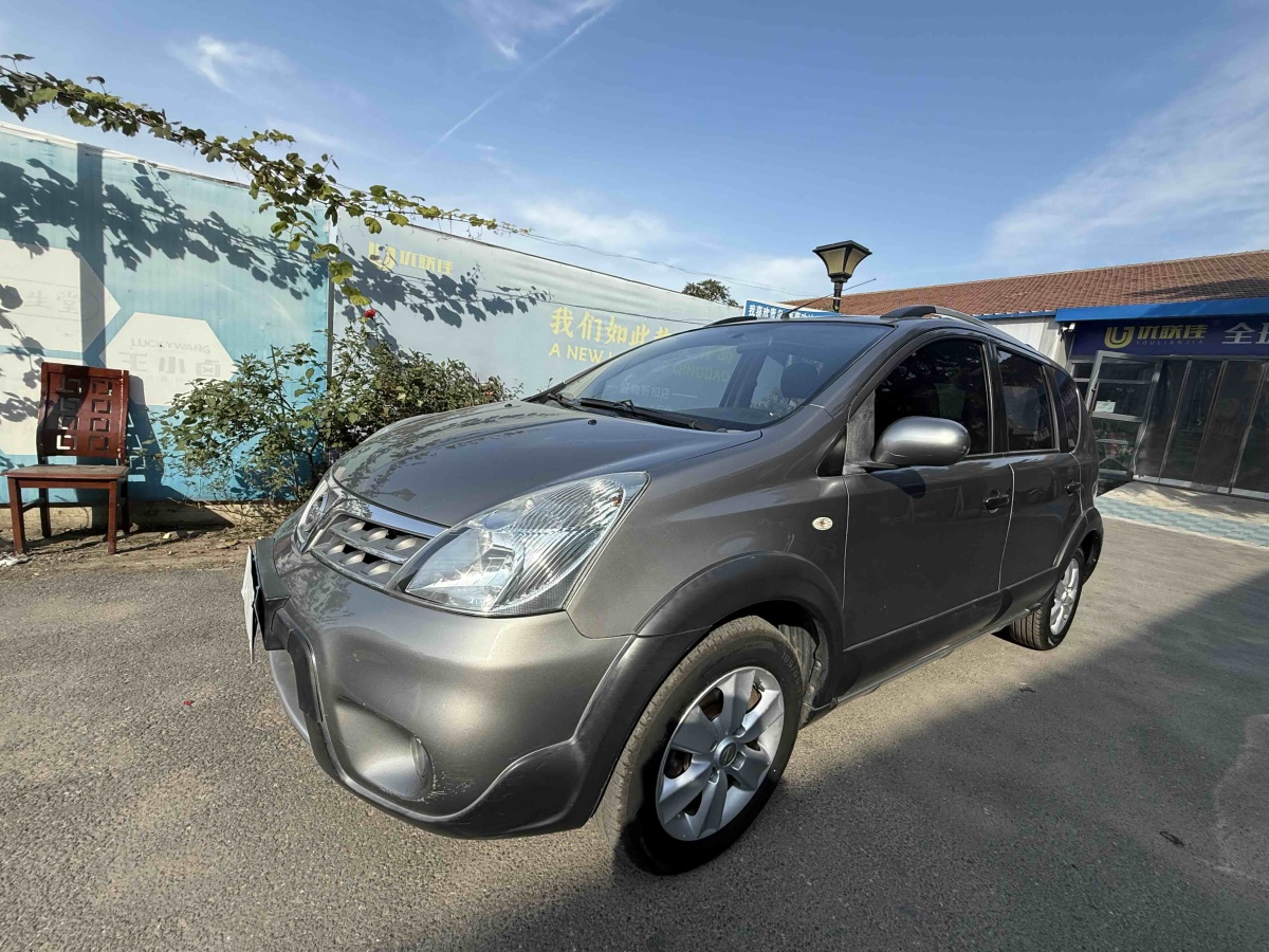Nissan Livina 2010 汽车图片 