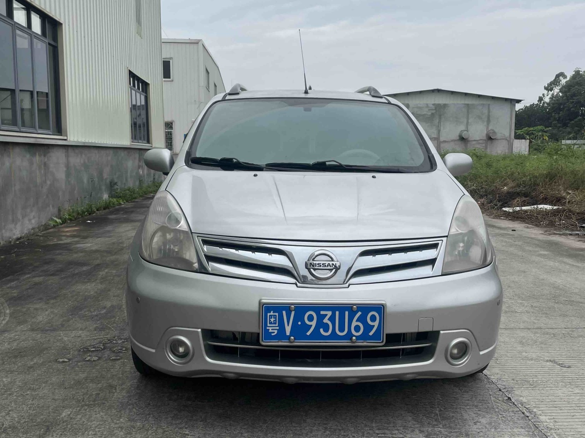 Nissan Livina 2011 汽车图片 