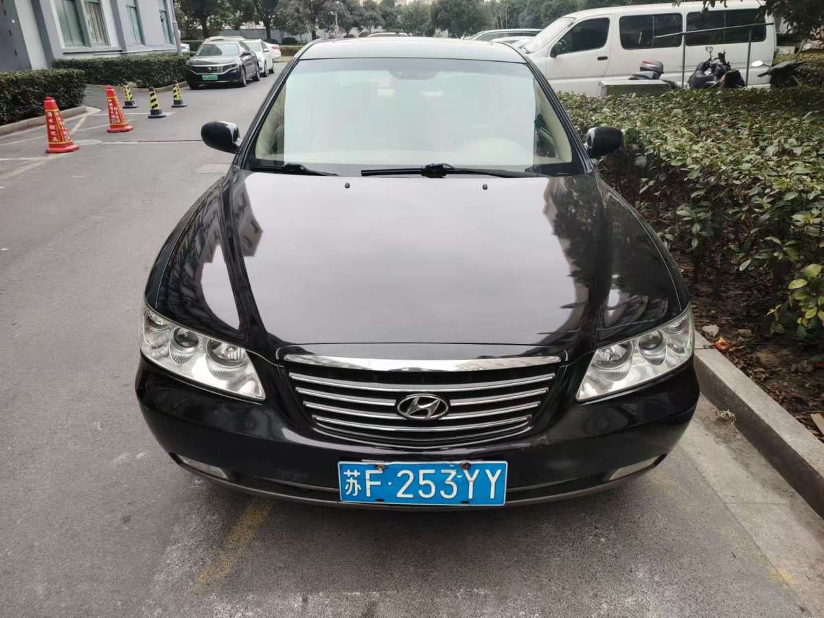 Hyundai Azera 2009 car image 