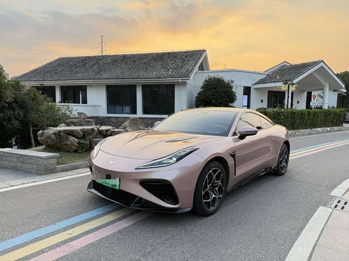 Neta GT 汽车图片 