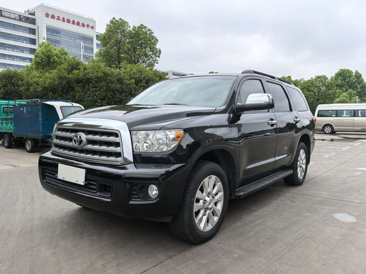 Toyota Sequoia 2013 汽车图片 