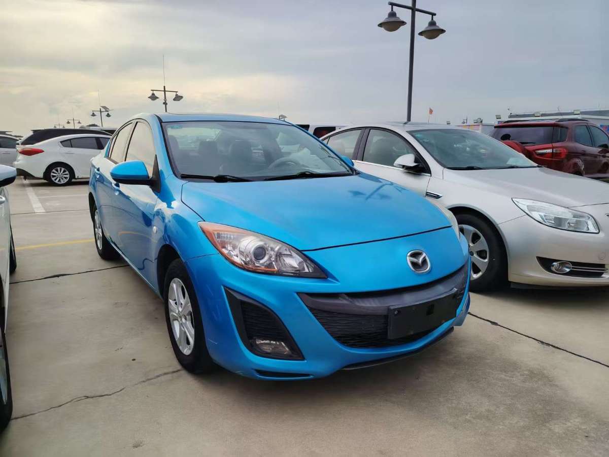 Mazda 3 Startech 2013 汽车图片 