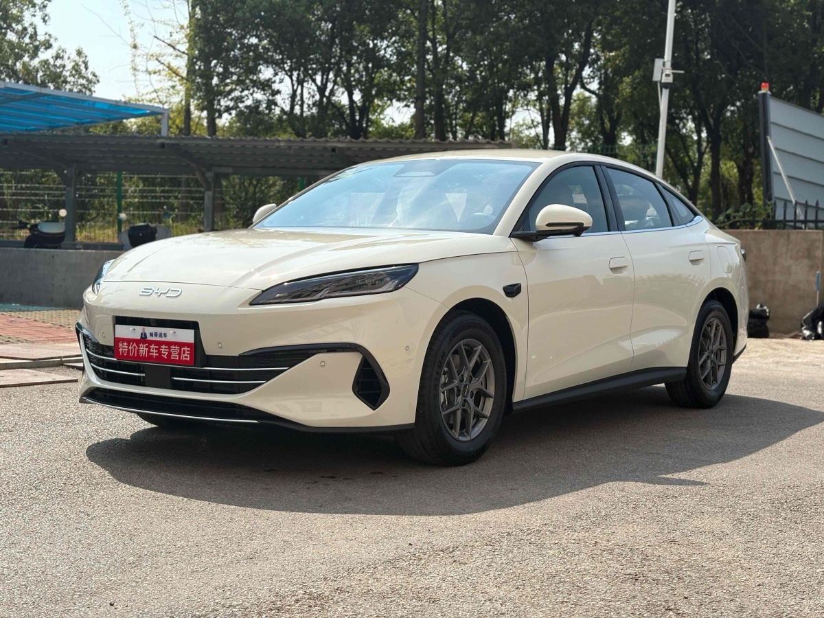 BYD Seal 06 DM-i 2025 BYD Seal 06 DM-i 2025 car image