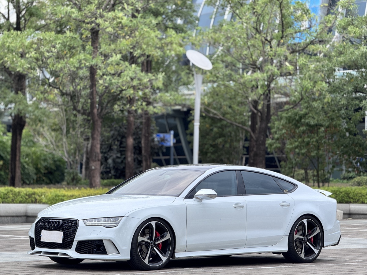 Audi A7 2017 car image 