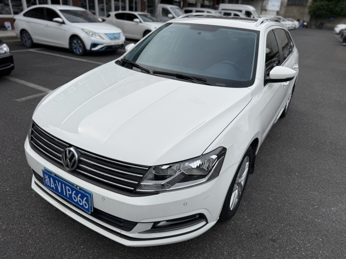 Volkswagen Gran Lavida 2016 Volkswagen Gran Lavida 2016 car image