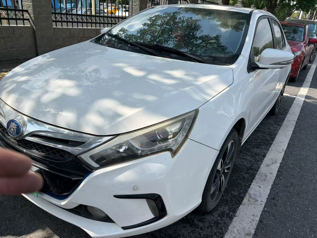 BYD Qin New Energy 2015 car image 