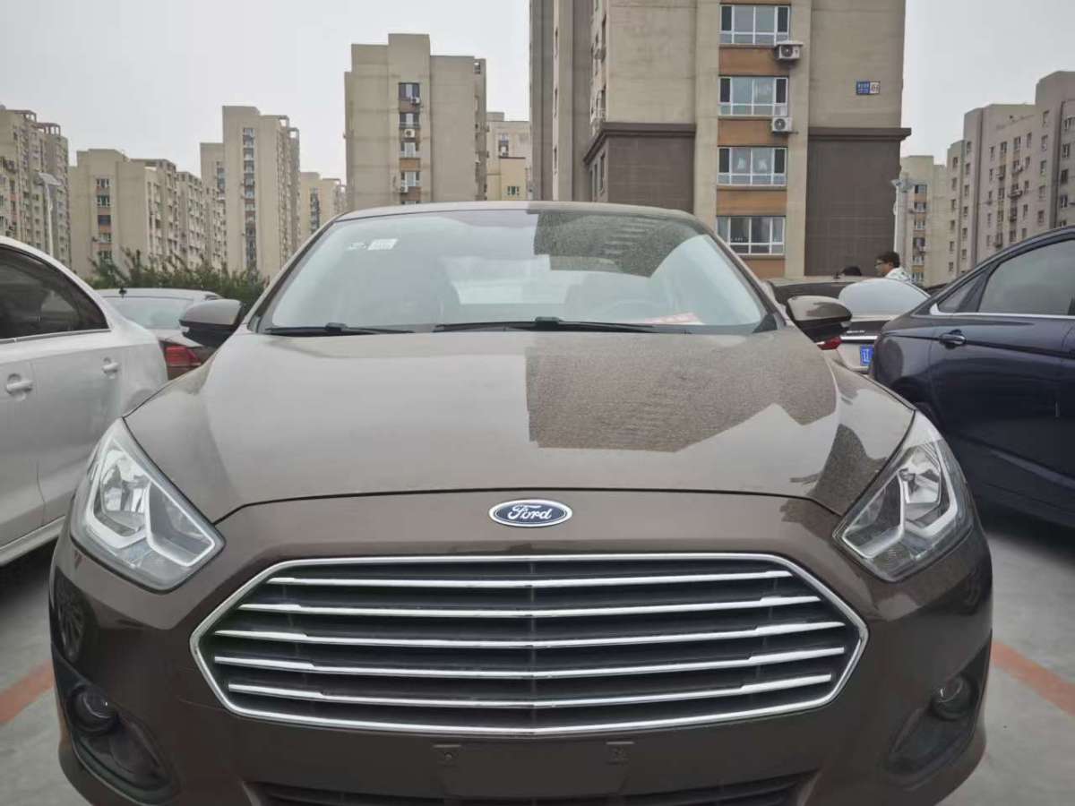 Ford Escort 2018 Ford Escort 2018 car image