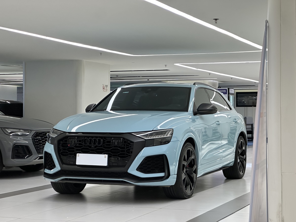 Audi RS Q8 2021 car image 