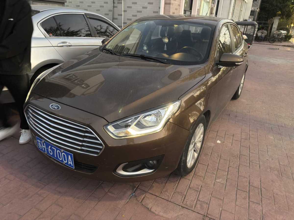 Ford Escort 2017 Ford Escort 2017 car image