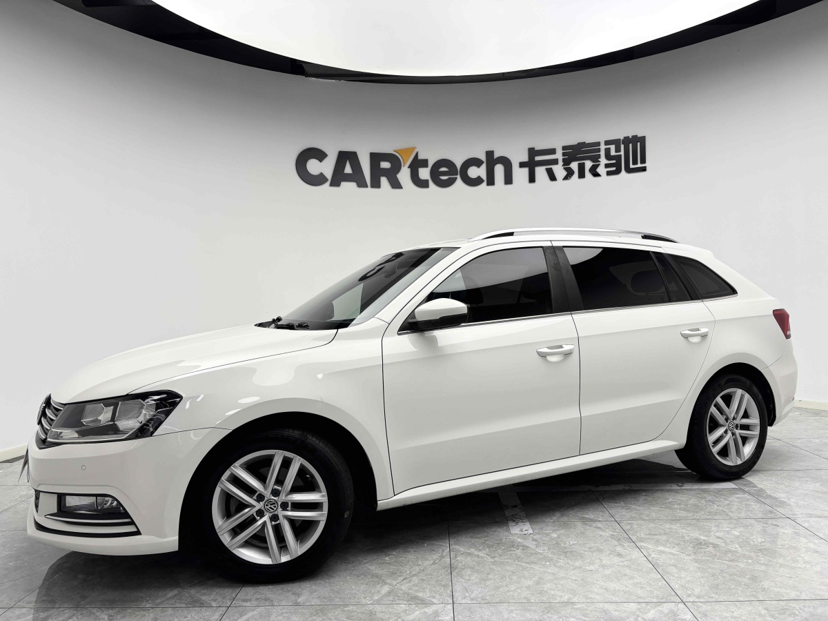 Volkswagen Gran Lavida 2017 Volkswagen Gran Lavida 2017 car image
