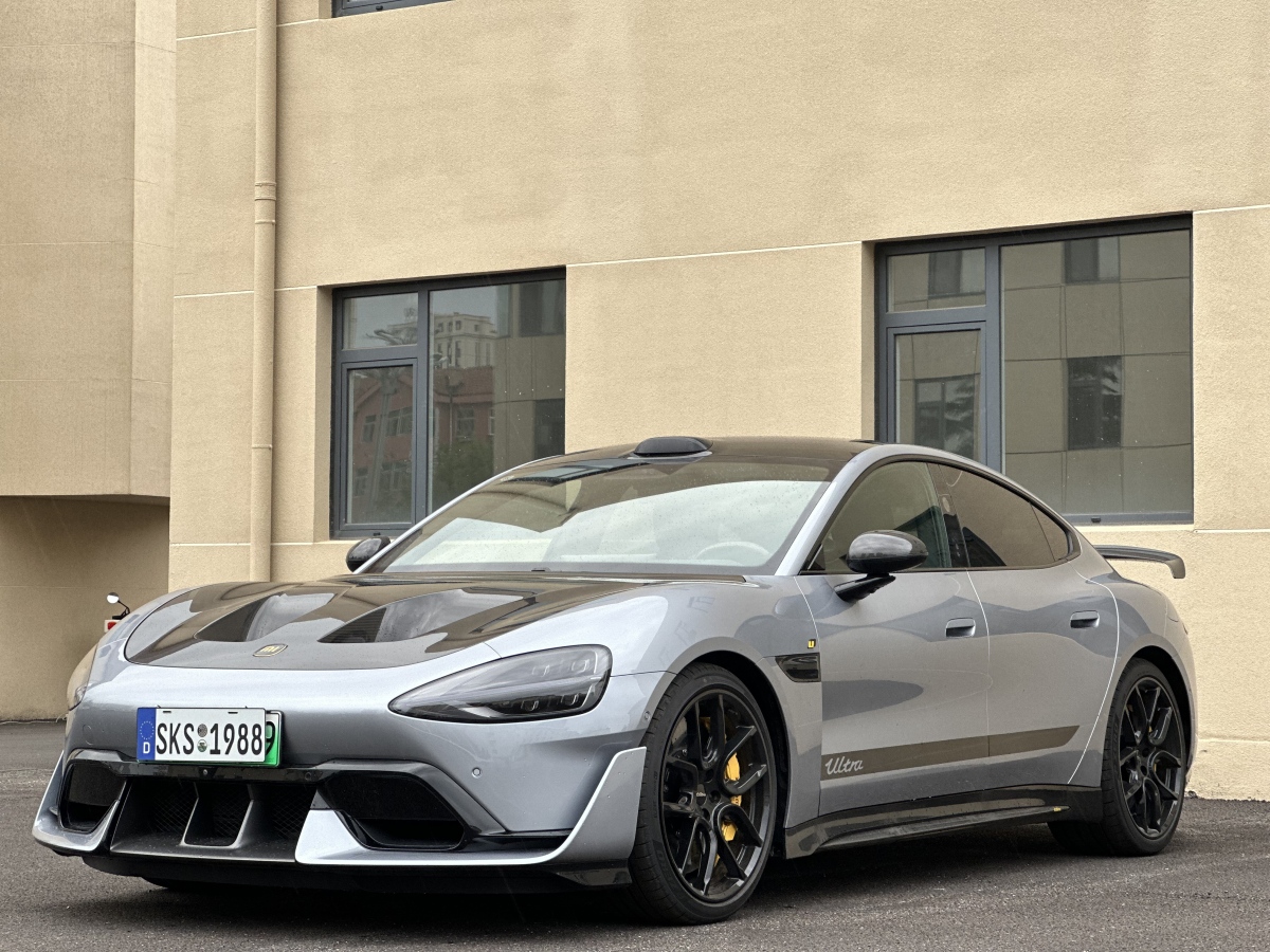 MI SU7 Ultra 2025 汽车图片 