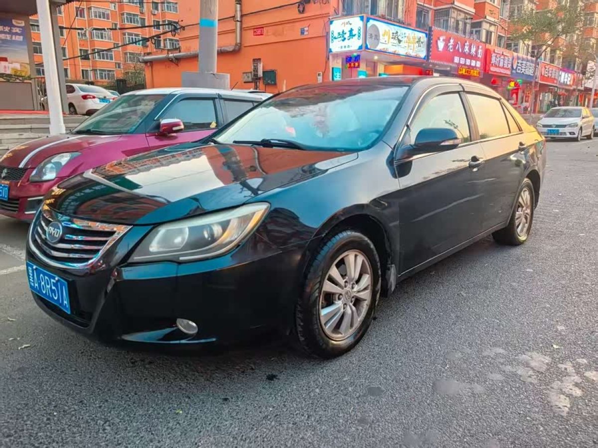 BYD G6 2011 car image 