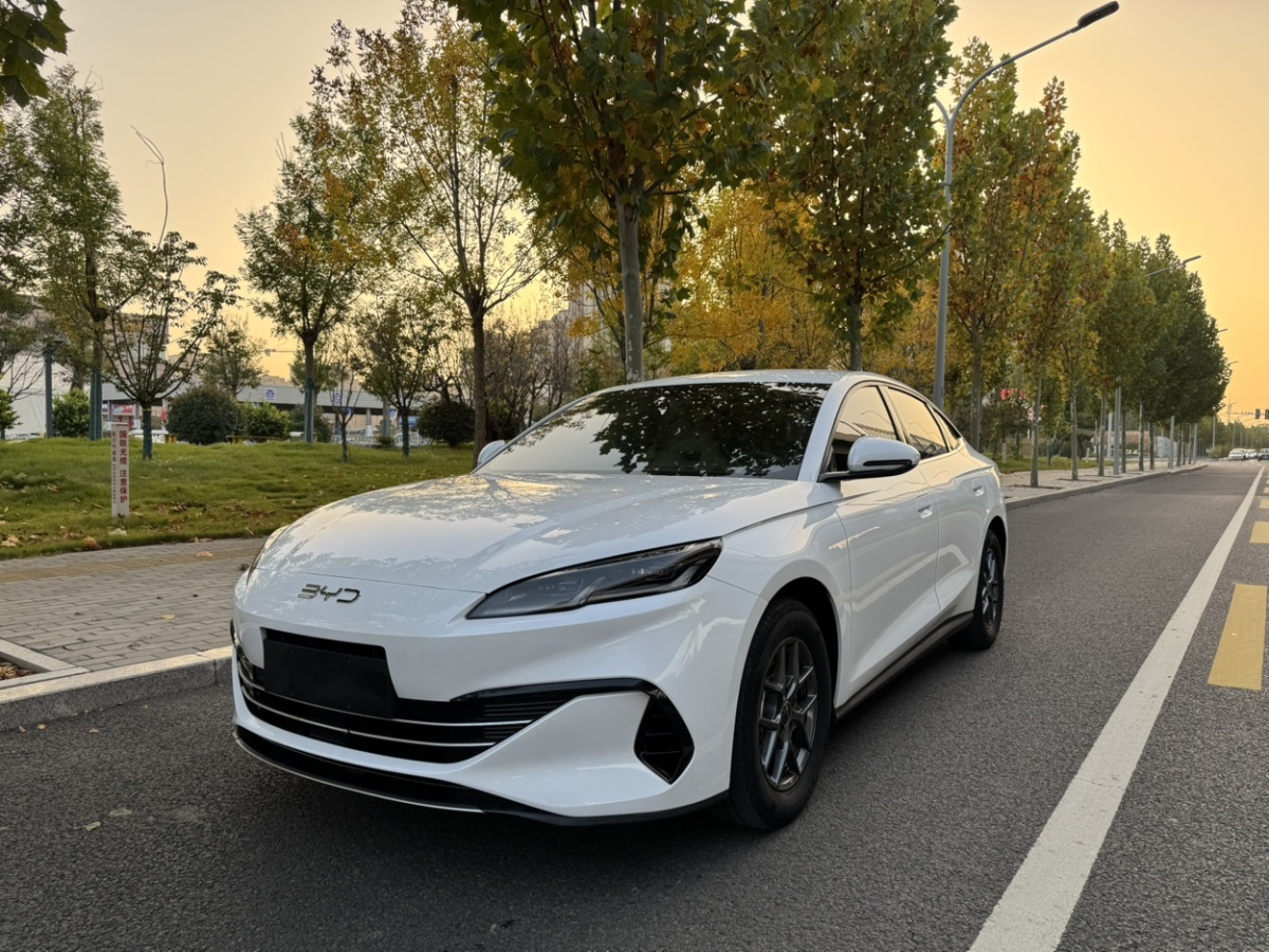 BYD Seal 06 DM-i 2024 BYD Seal 06 DM-i 2024 car image