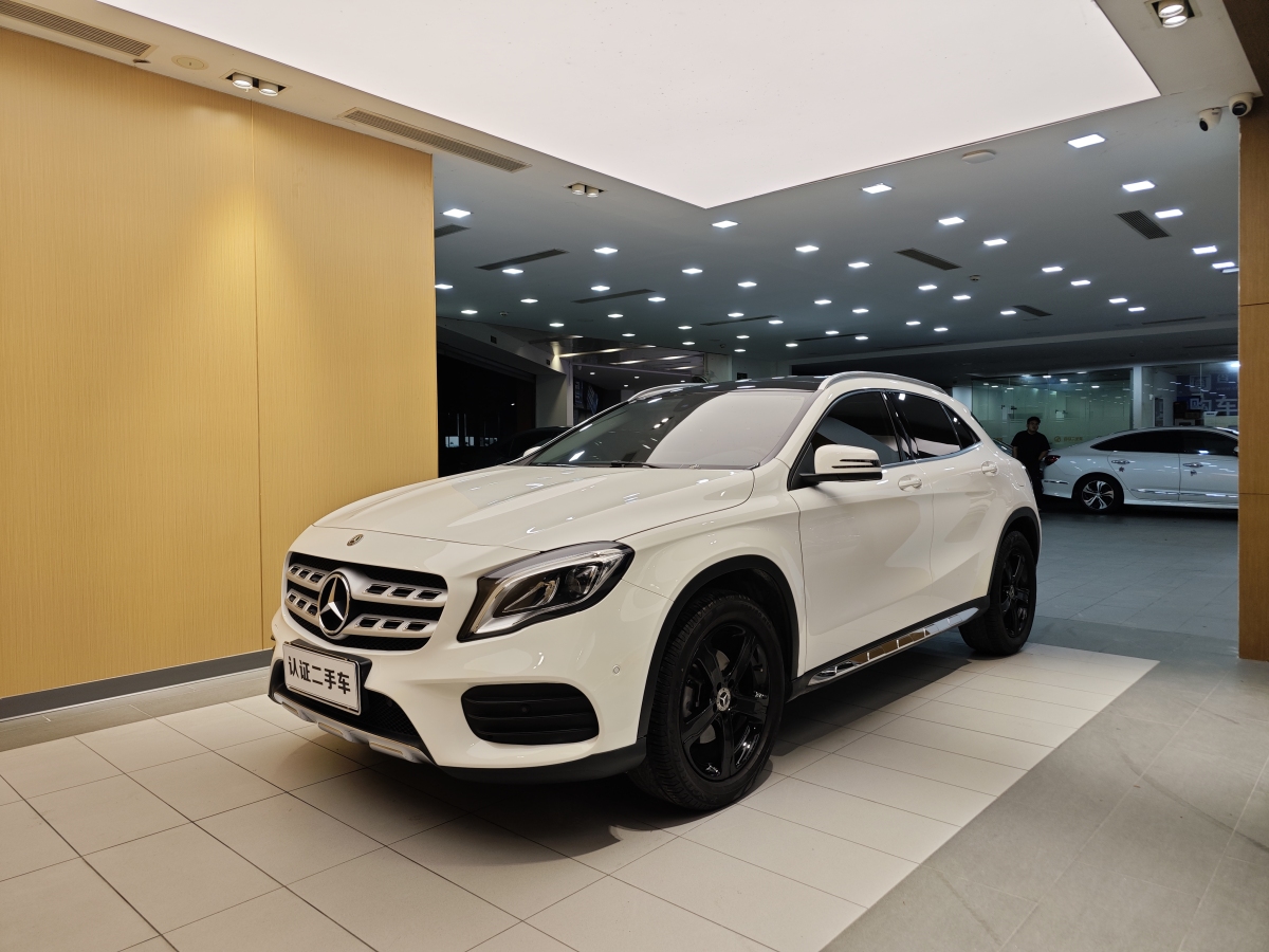 Mercedes-Benz GLA Class (Imported) 2019 car image 