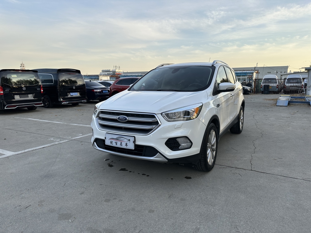 Ford Kuga 2017 car image 