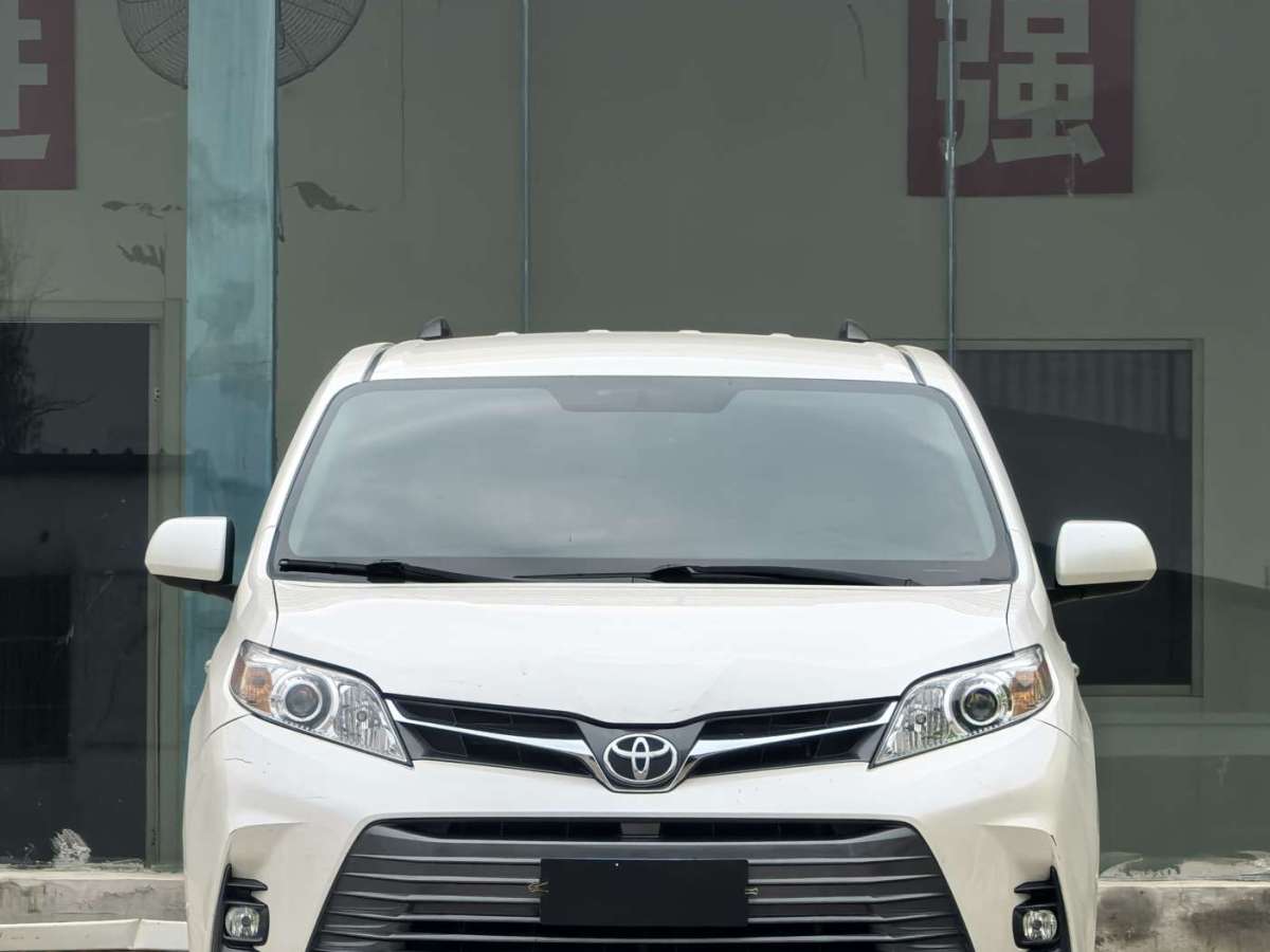 Toyota SIENNA 2019 Toyota SIENNA 2019 汽车图片