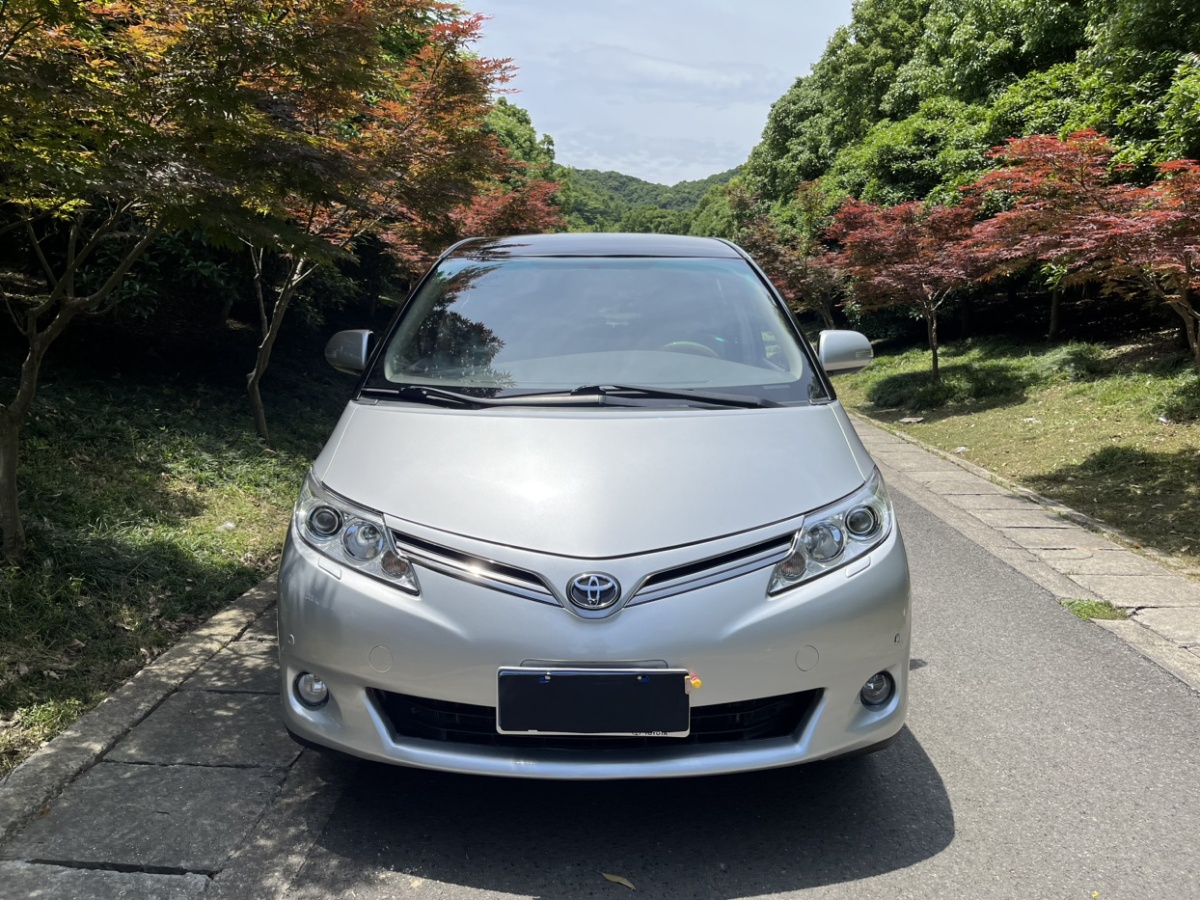 Toyota Previa 2009 car image 