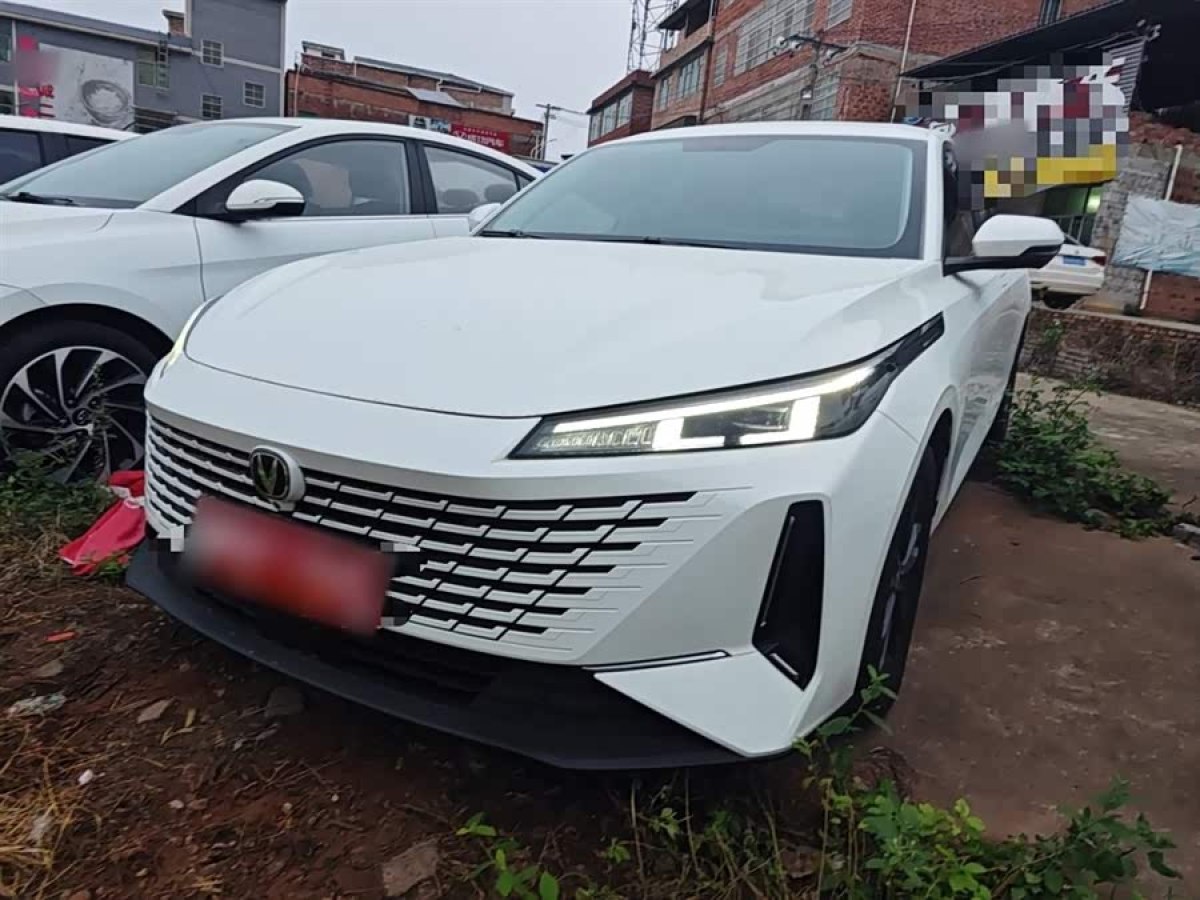 Changan Lamore 2024 Changan Lamore 2024 car image