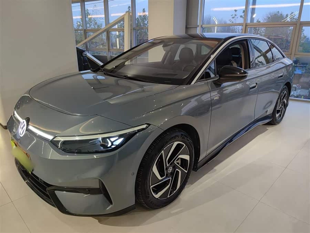 Volkswagen ID.7 Vizzion 2024 immagine di auto 