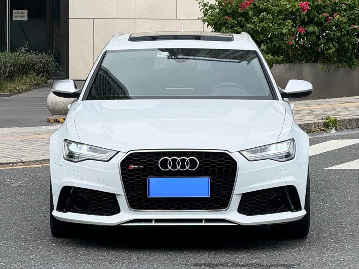 Audi RS 6 2017 car image 