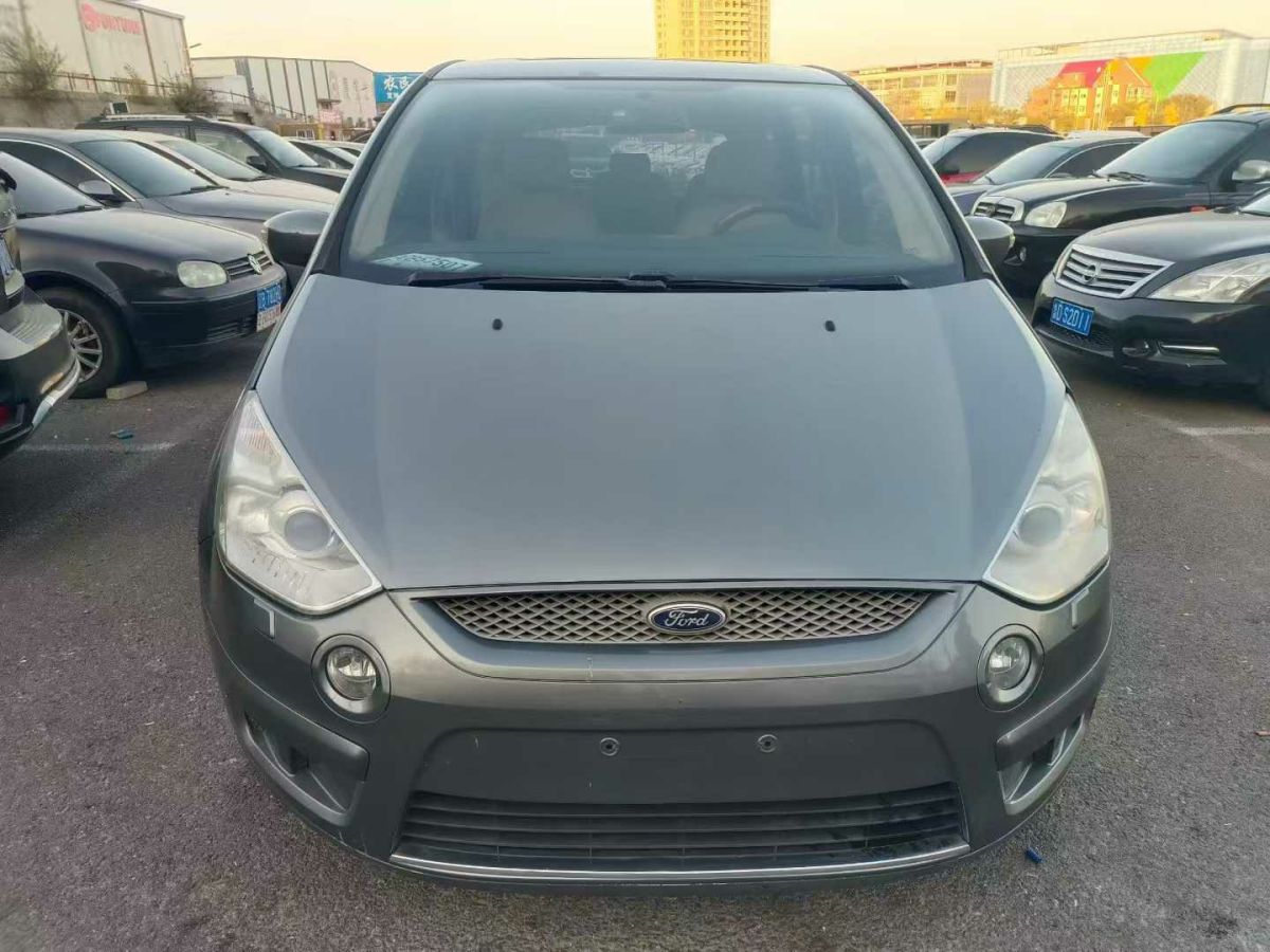 Ford S-MAX 2014 car image 