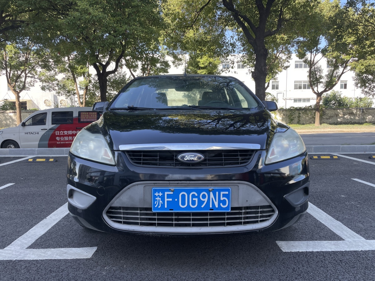 Ford Focus (Imported) 2012 Ford Focus (Imported) 2012 car image