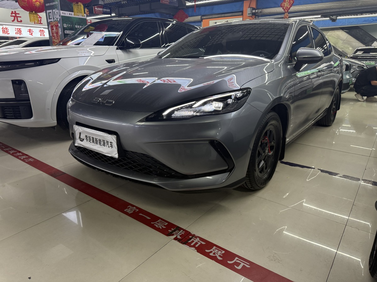 BYD Seal 2025 car image 