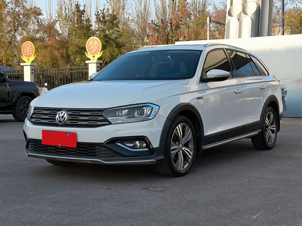 Volkswagen C-Trek 2020 Volkswagen C-Trek 2020 immagine di auto