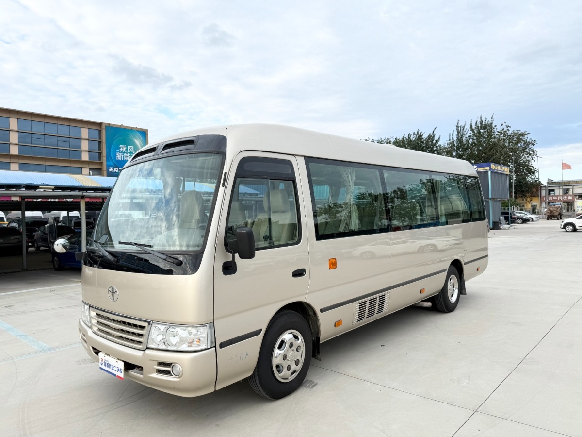 Toyota Coaster 2010 Toyota Coaster 2010 imagem de carro