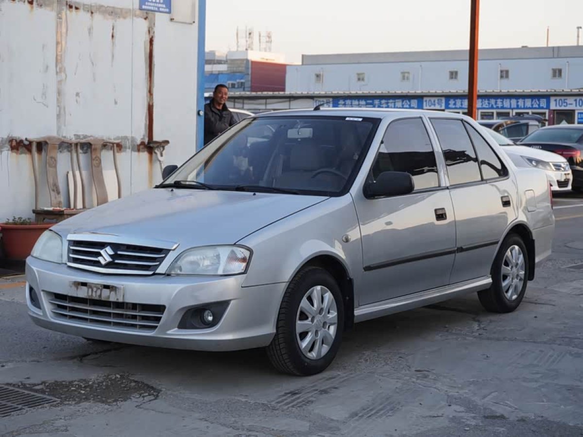 Suzuki Cultus 2013 汽车图片 