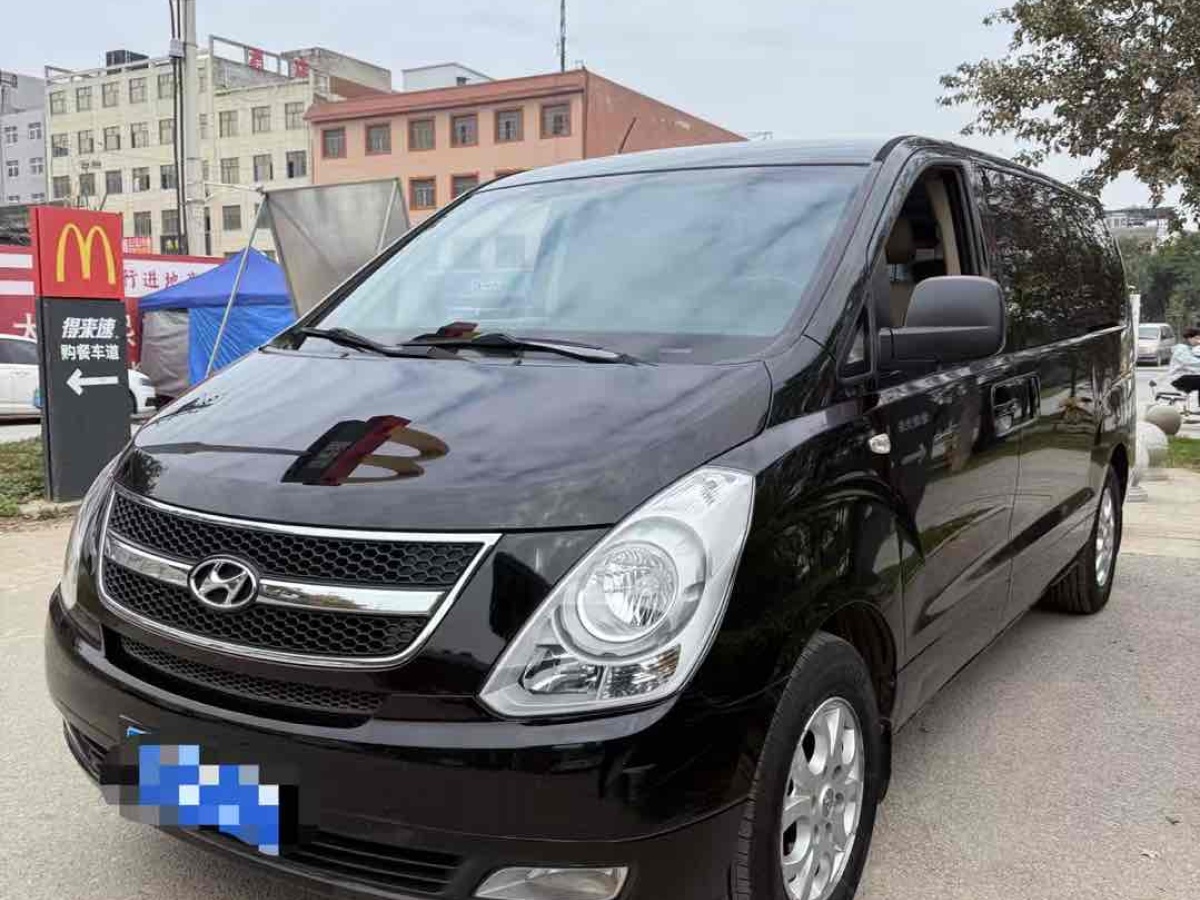 Hyundai H-1 2015 car image 