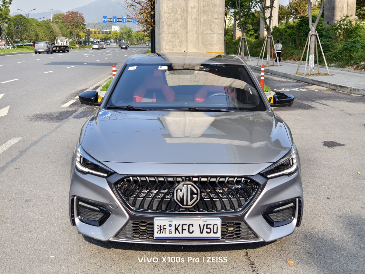 MG 6 New Energy 2020 car image 